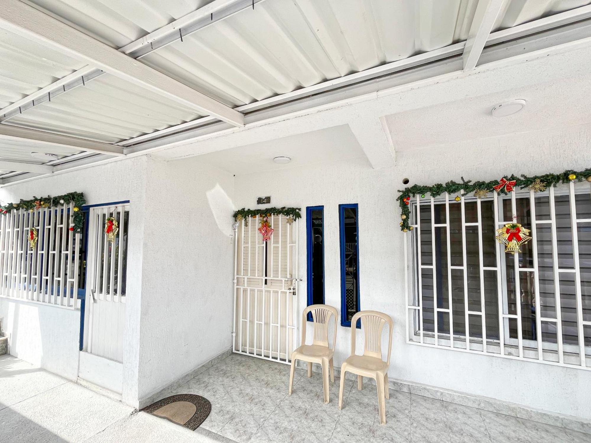 Miss Yasmin Place San Andrés エクステリア 写真
