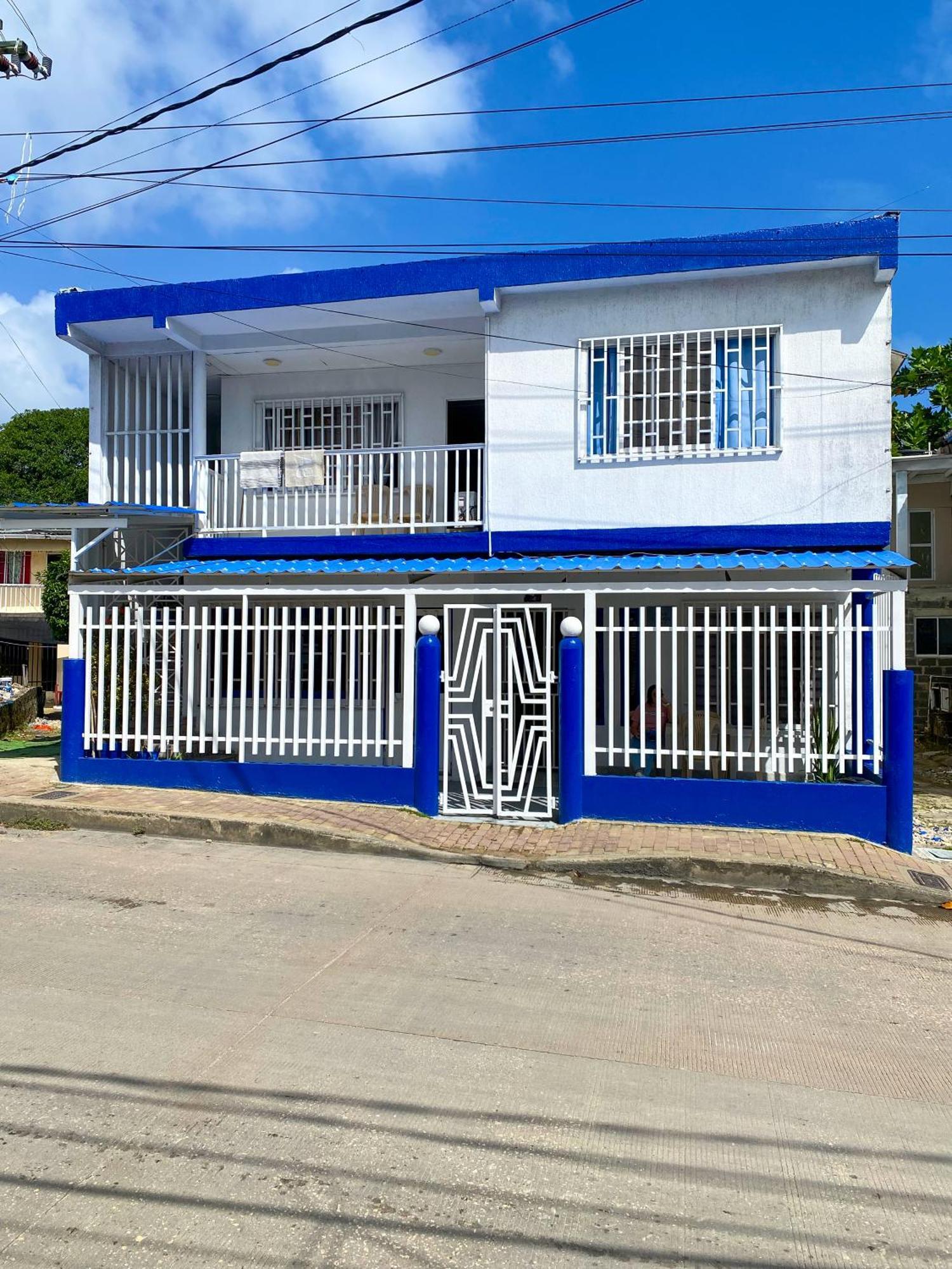 Miss Yasmin Place San Andrés エクステリア 写真